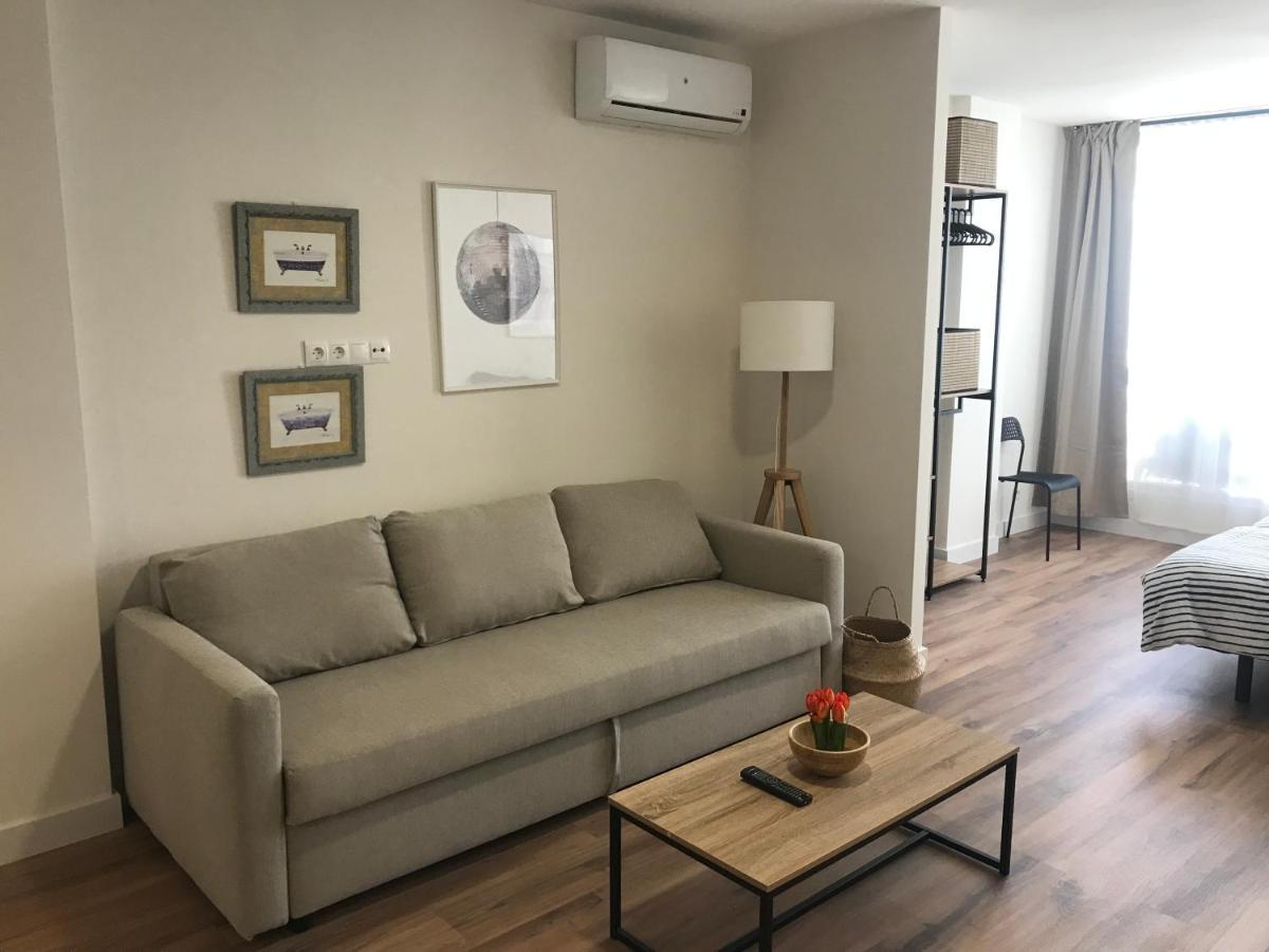 Gmc Turistics - Plaza De Las Flores Estepona Dış mekan fotoğraf